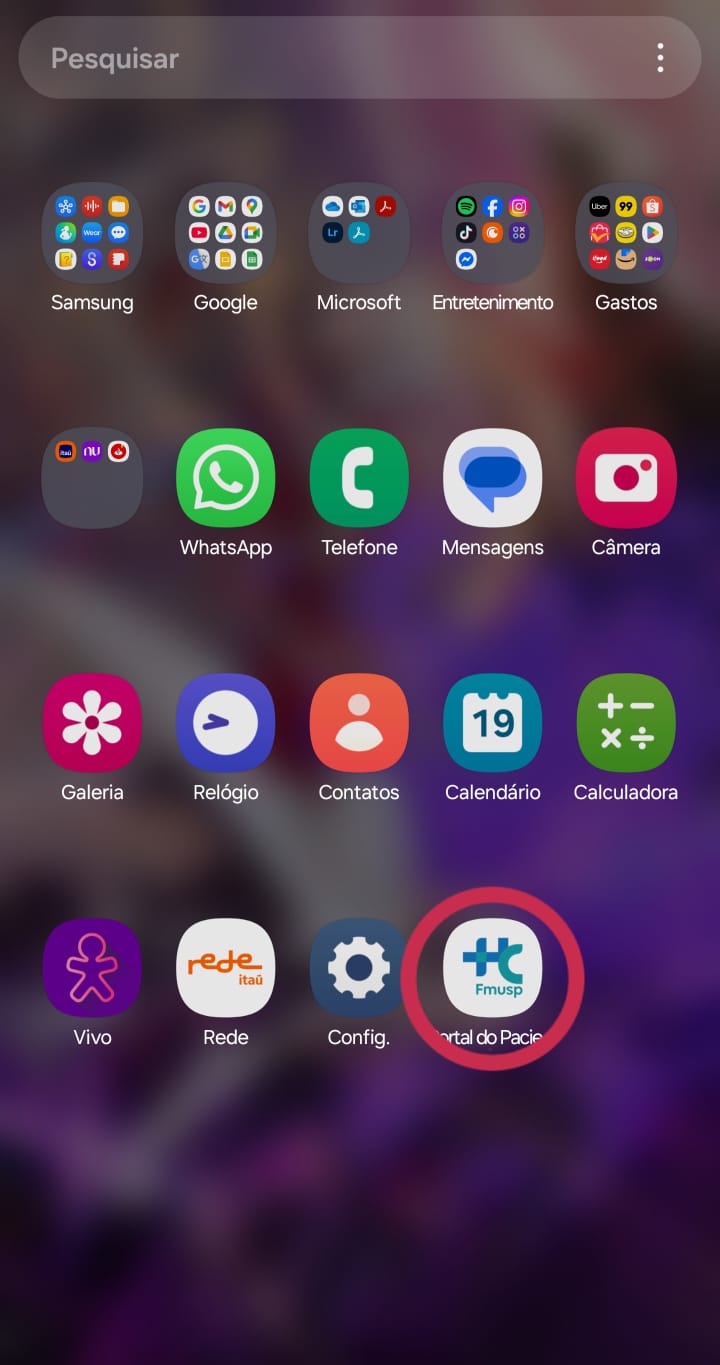 Tela do celular com o app
